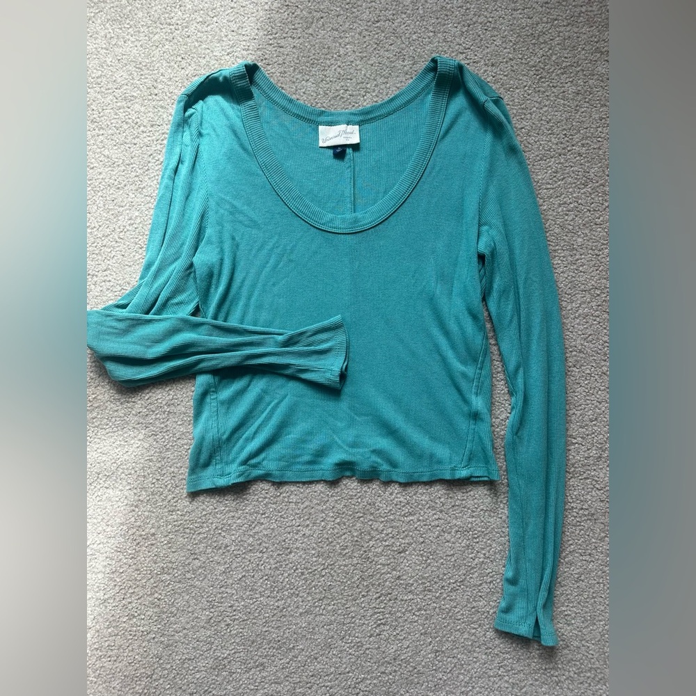 Light Weight Cropped Ribbed Tops - Picture 2 of 4